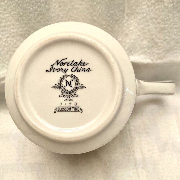 VINTAGE Noritake “Blossom Time” #7150 Fine Ivory China Creamer Pourer Pitcher - Picture 8 of 9